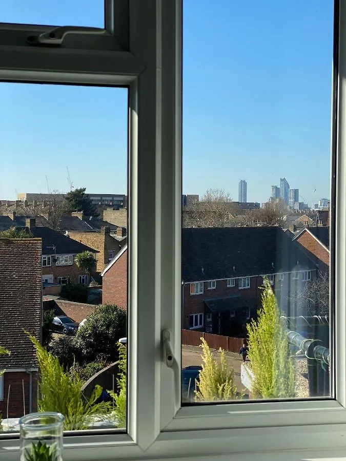 Bright, Spacious, Modern Interior Decor 2 Bedrooms Apartment With Amazing Views London 0*,